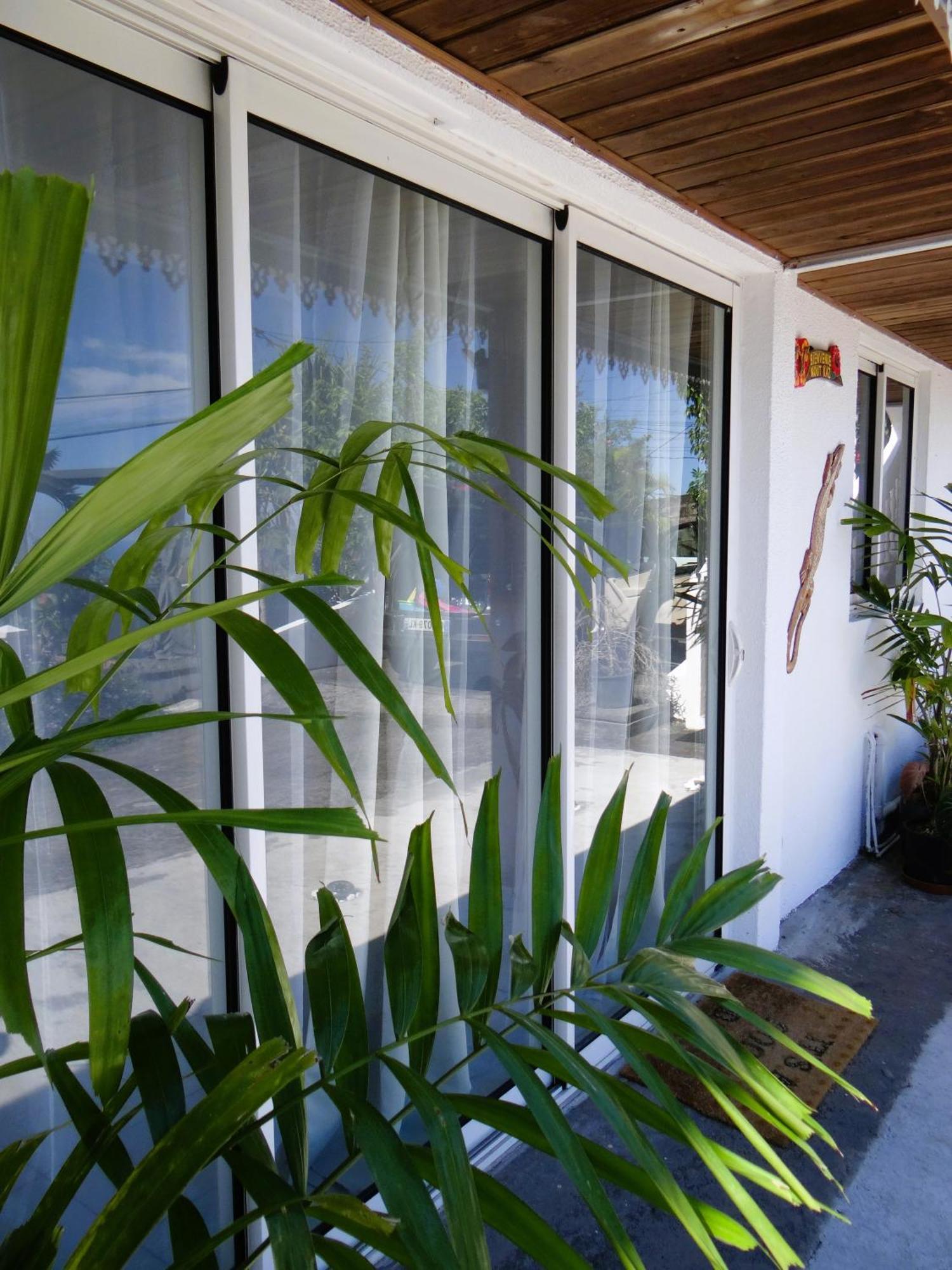 Le Cocon De Madana Apartment แซ็ง-โฌเซฟ ภายนอก รูปภาพ